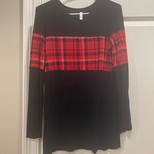 Black and Red Plaid Long Sleeve Top
